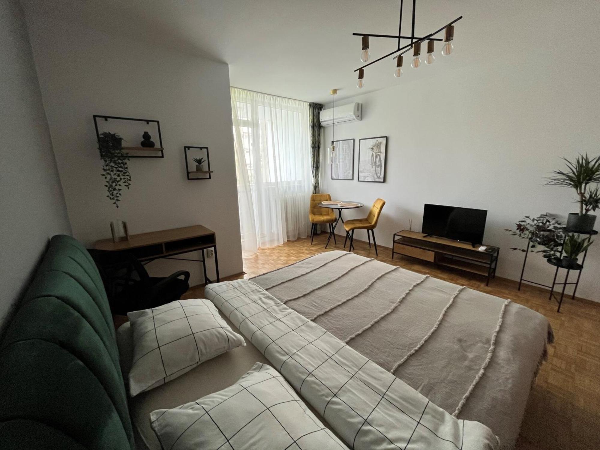 C & A Apartments Kluż-Napoka Zewnętrze zdjęcie